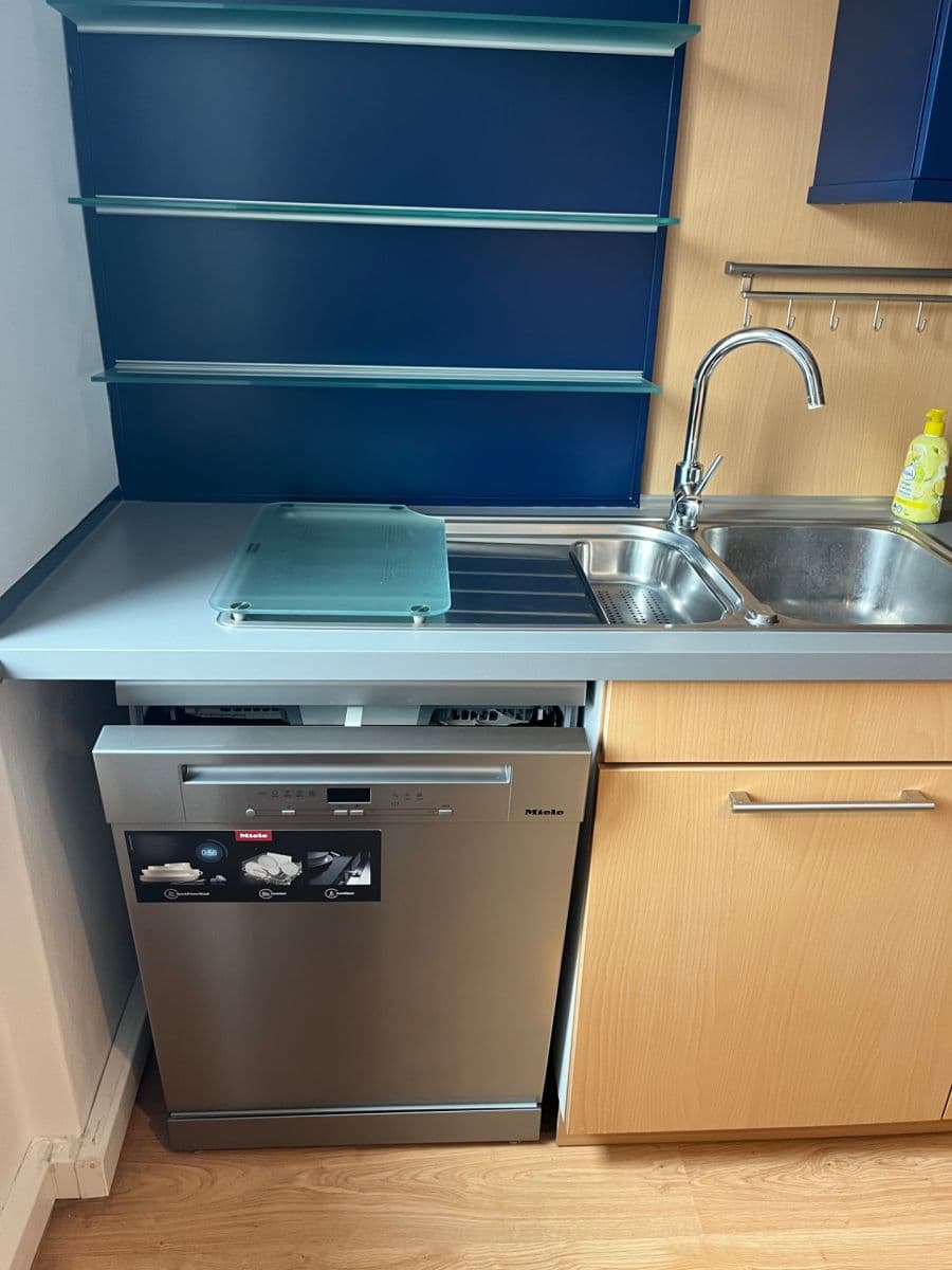 2 bedroom flat to rent, 65 m², 28. pluku, Prague, Prague 2 bedroom flat to rent, 65 m², 28. pluku, Prague, Prague