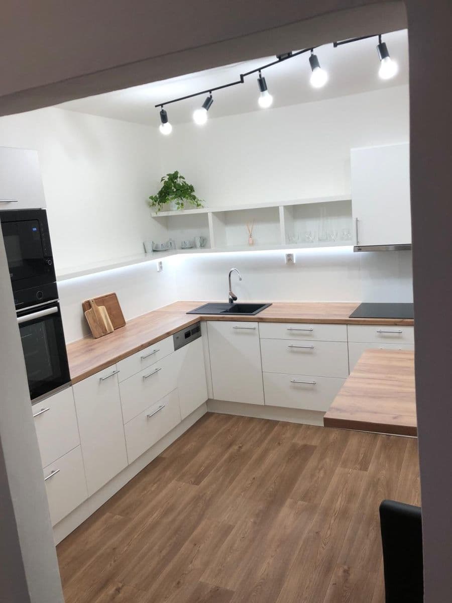 3 bedroom flat for sale, 78 m², 17. listopadu, Mladá Boleslav, Středočeský Region 3 bedroom flat for sale, 78 m², 17. listopadu, Mladá Boleslav, Středočeský Region