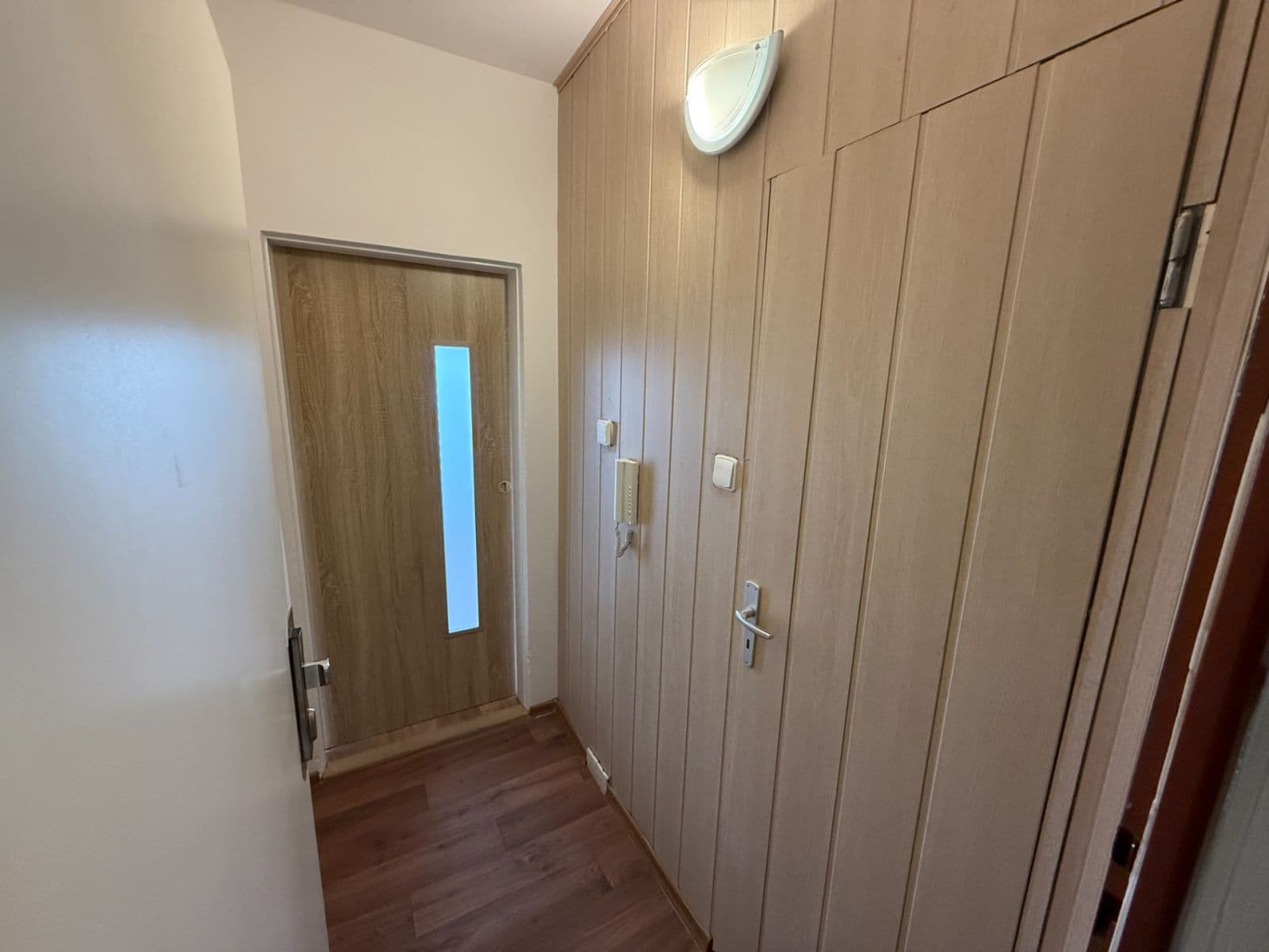 1 bedroom with open-plan kitchen flat to rent, 43 m², Heyrovského, Plzeň, Plzeňský Region 1 bedroom with open-plan kitchen flat to rent, 43 m², Heyrovského, Plzeň, Plzeňský Region