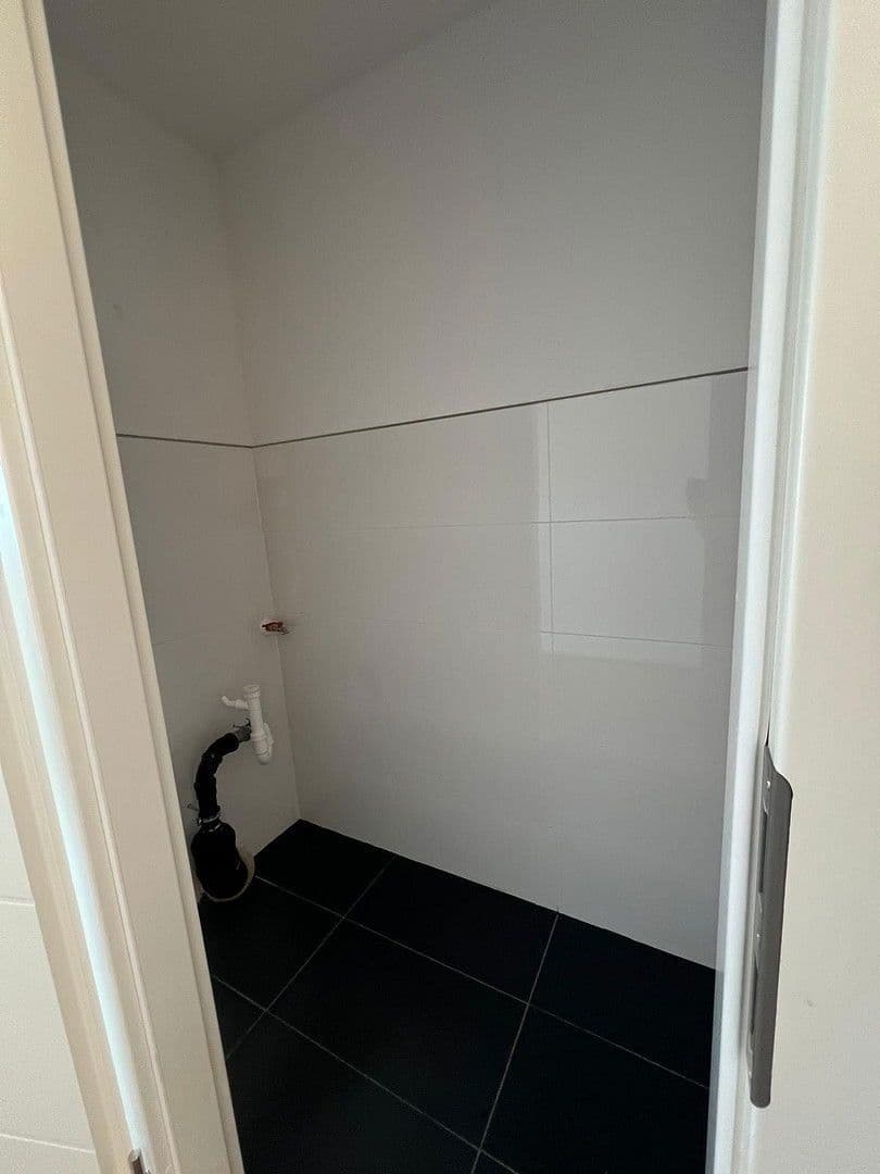 3 bedroom flat to rent, 79 m², Wörth am Rhein, Rhineland-Palatinate 3 bedroom flat to rent, 79 m², Wörth am Rhein, Rhineland-Palatinate