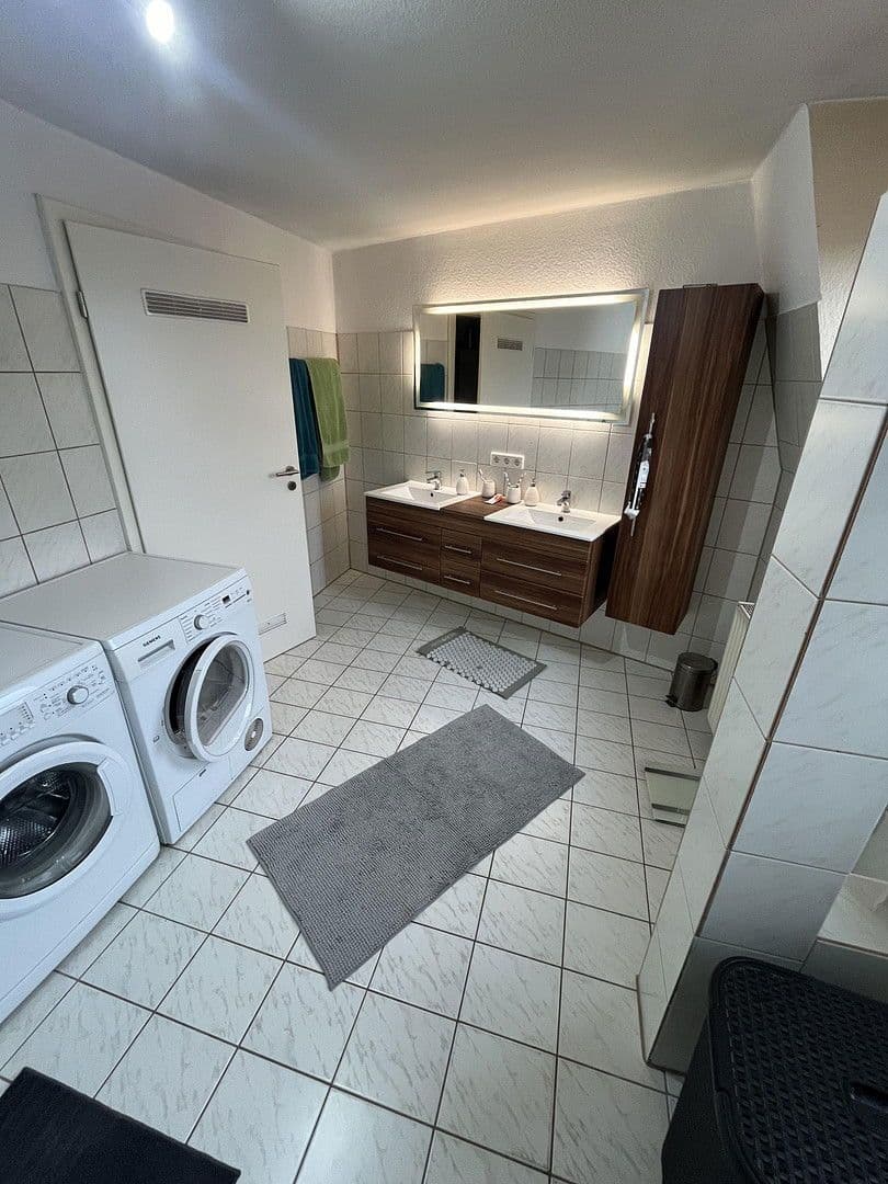 4 bedroom flat for sale, 100 m², Brücknerstr. 3, Zirndorf, Bavaria 4 bedroom flat for sale, 100 m², Brücknerstr. 3, Zirndorf, Bavaria