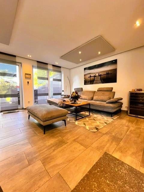 house for sale, 139 m², Henry-Dunant-Straße 19, Bottrop, North Rhine-Westphalia house for sale, 139 m², Henry-Dunant-Straße 19, Bottrop, North Rhine-Westphalia