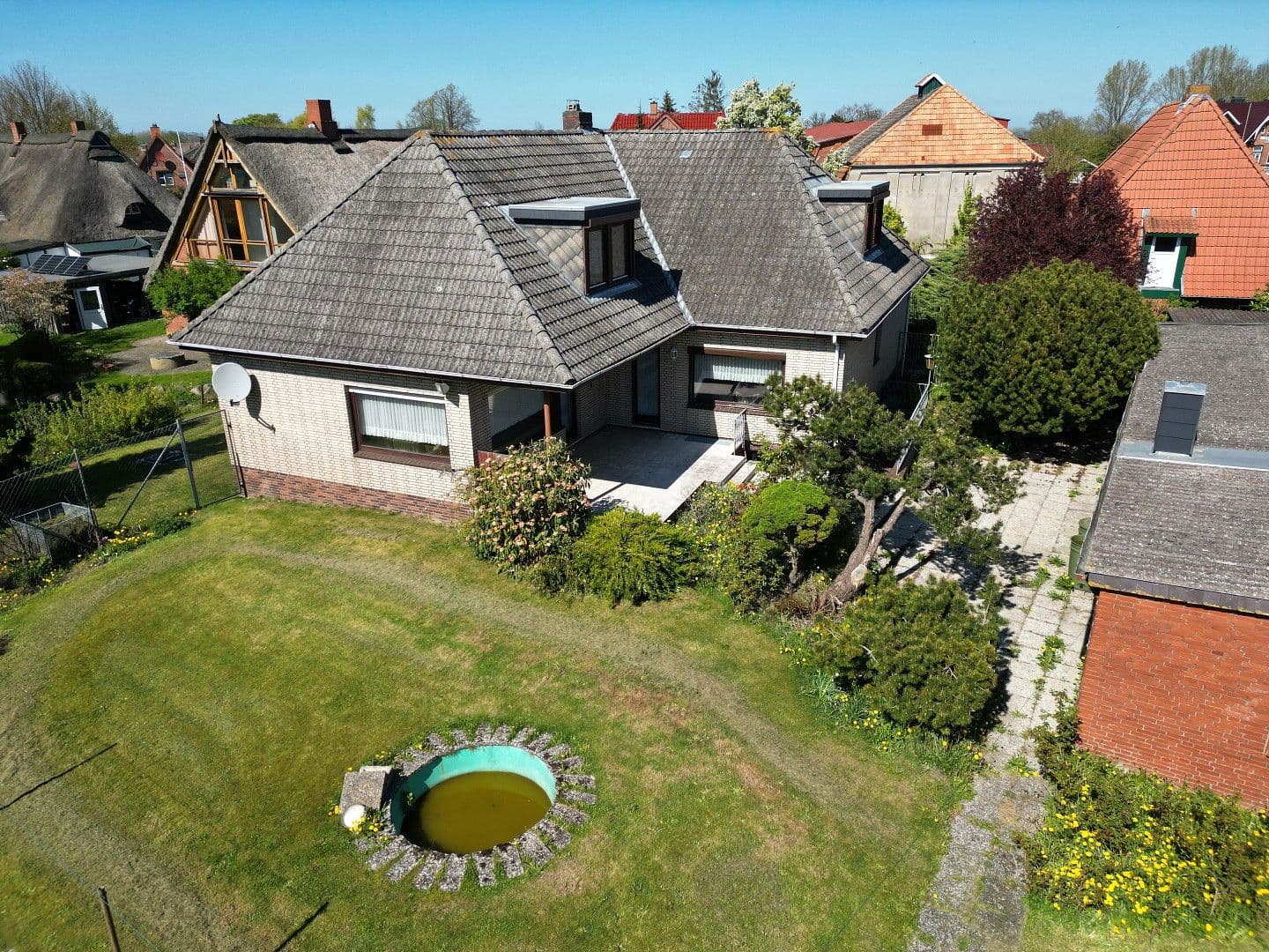 house for sale, 212 m², Dorfstraße 39, Stakendorf, Schleswig-Holstein house for sale, 212 m², Dorfstraße 39, Stakendorf, Schleswig-Holstein