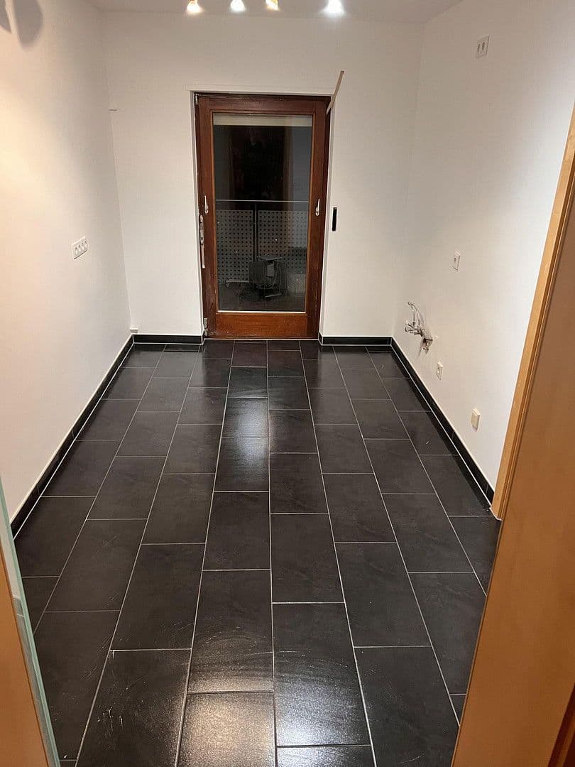 5 bedroom flat to rent, 167 m², Iffezheim, Baden-Württemberg 5 bedroom flat to rent, 167 m², Iffezheim, Baden-Württemberg