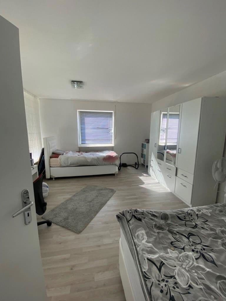 4 bedroom flat to rent, 132 m², Espenstraße 9, 78176 Blumberg, Blumberg, Baden-Württemberg 4 bedroom flat to rent, 132 m², Espenstraße 9, 78176 Blumberg, Blumberg, Baden-Württemberg