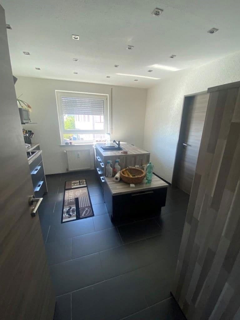 4 bedroom flat to rent, 132 m², Espenstraße 9, 78176 Blumberg, Blumberg, Baden-Württemberg 4 bedroom flat to rent, 132 m², Espenstraße 9, 78176 Blumberg, Blumberg, Baden-Württemberg