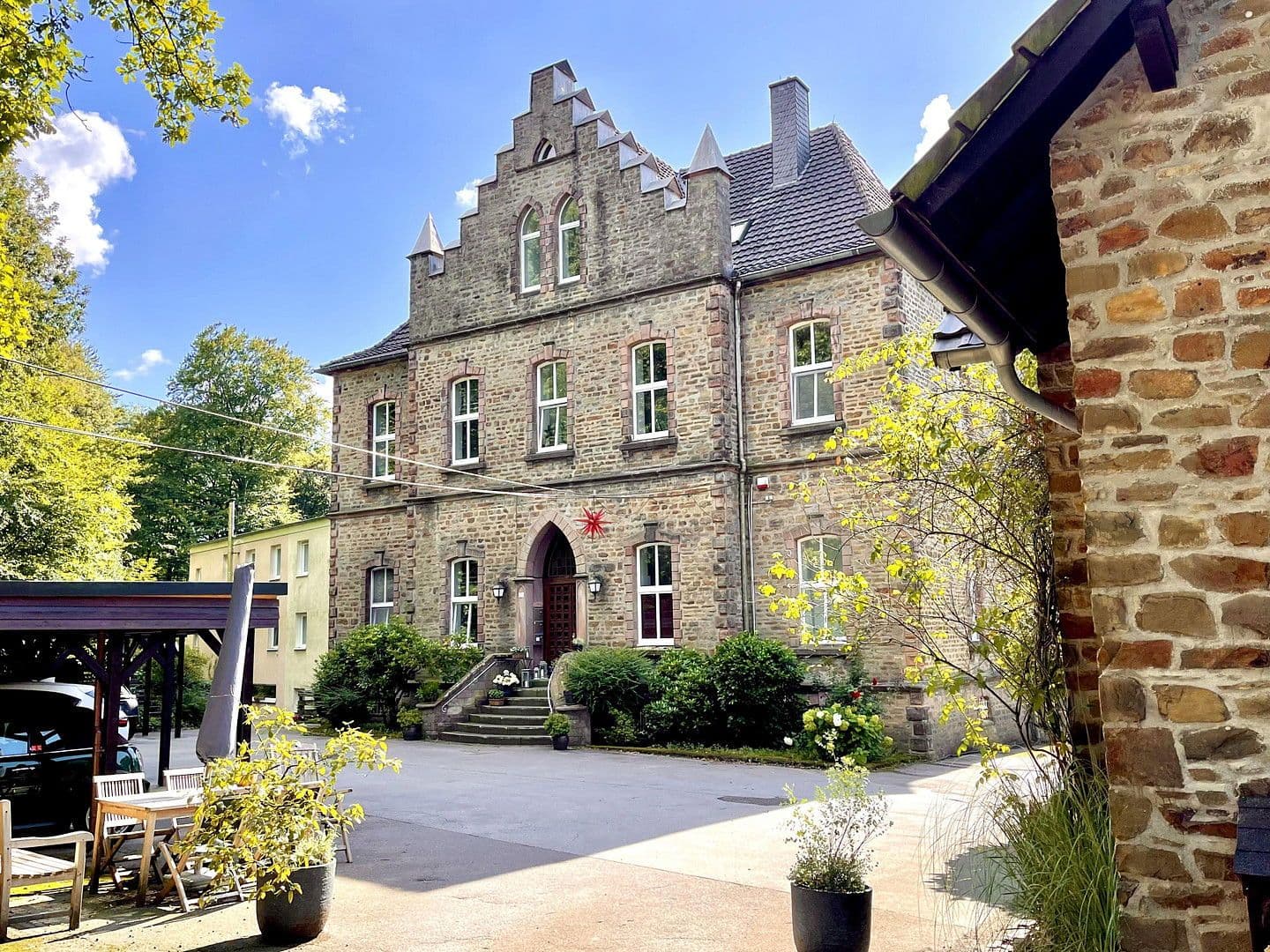 4 bedroom flat for sale, 190 m², Wuppertal, North Rhine-Westphalia 4 bedroom flat for sale, 190 m², Wuppertal, North Rhine-Westphalia