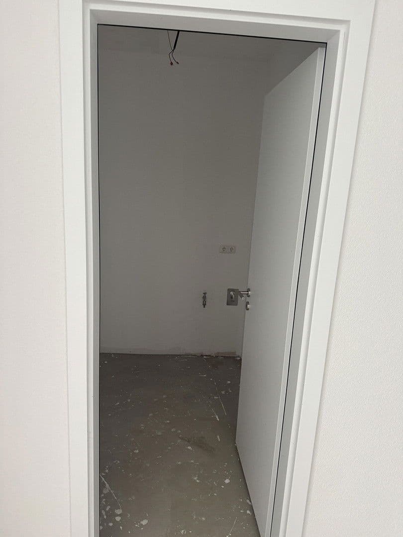 3 bedroom flat to rent, 105 m², Mangenberger Straße 25, Solingen, North Rhine-Westphalia 3 bedroom flat to rent, 105 m², Mangenberger Straße 25, Solingen, North Rhine-Westphalia