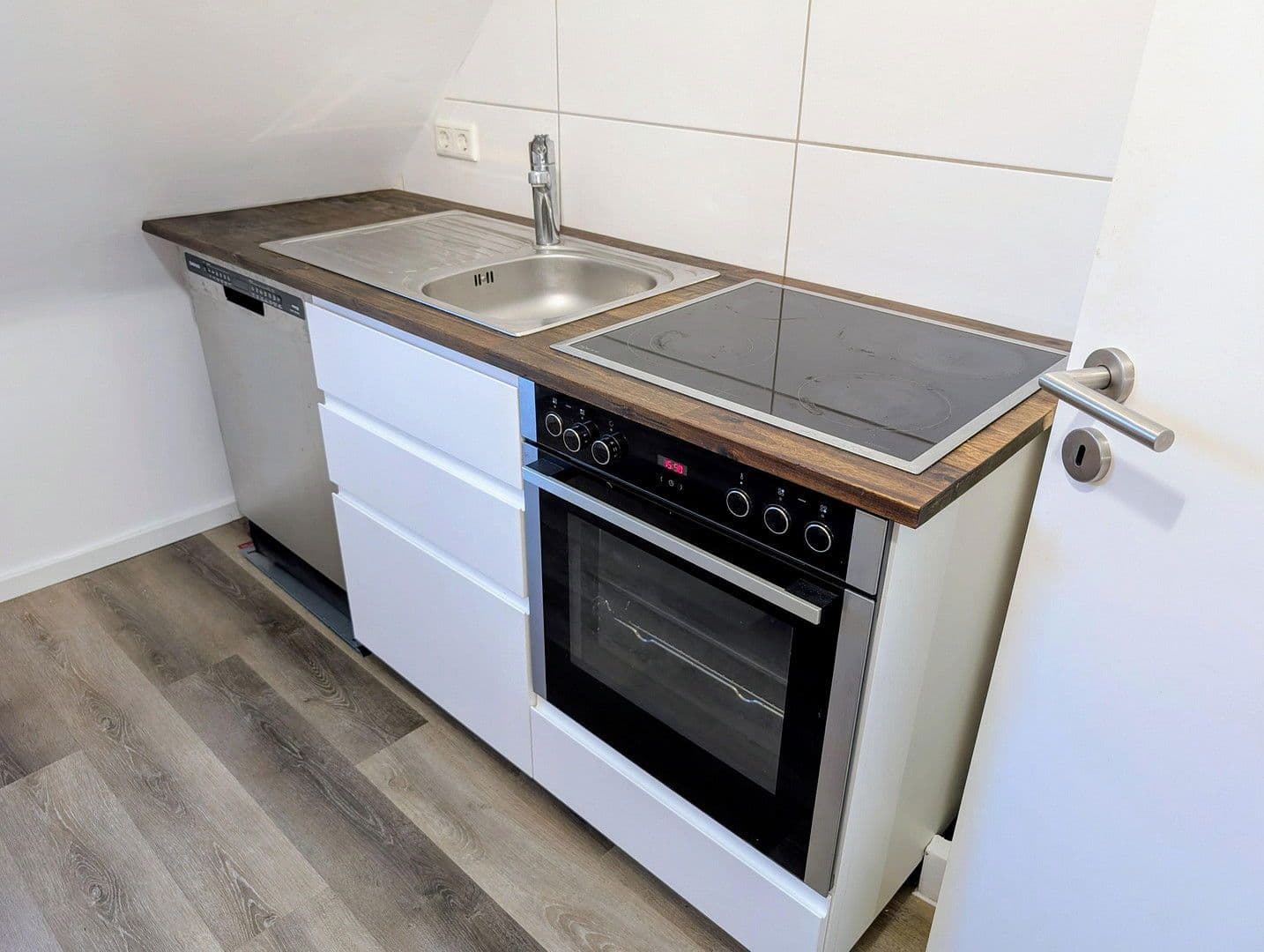 3 bedroom flat to rent, 68 m², Köln, North Rhine-Westphalia 3 bedroom flat to rent, 68 m², Köln, North Rhine-Westphalia