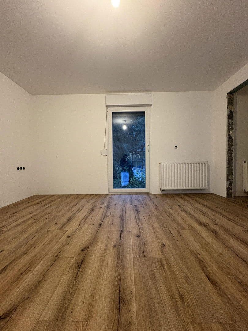 2 bedroom with open-plan kitchen flat to rent, 81 m², Feilbingert, Rhineland-Palatinate 2 bedroom with open-plan kitchen flat to rent, 81 m², Feilbingert, Rhineland-Palatinate