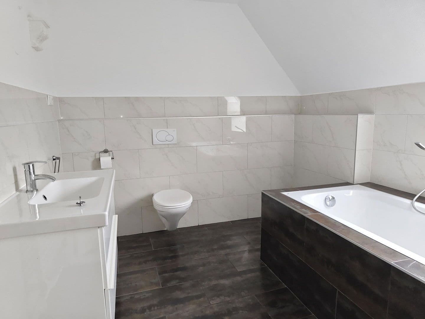 house to rent, 120 m², Bordesholm, Schleswig-Holstein house to rent, 120 m², Bordesholm, Schleswig-Holstein