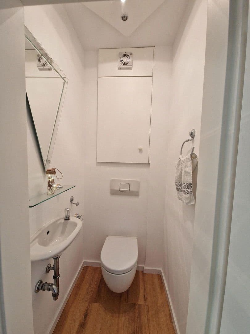 4 bedroom flat for sale, 118 m², Saalburgstr., Oberursel (Taunus), Hesse 4 bedroom flat for sale, 118 m², Saalburgstr., Oberursel (Taunus), Hesse