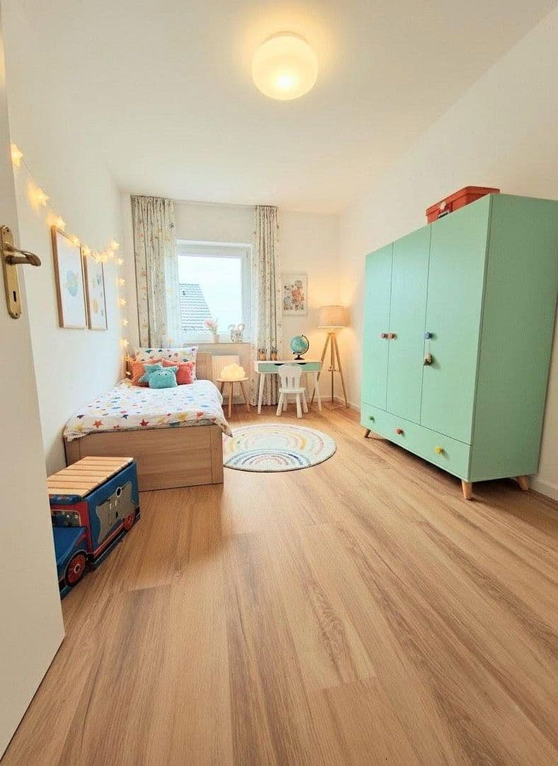 4 bedroom flat for sale, 118 m², Saalburgstr., Oberursel (Taunus), Hesse 4 bedroom flat for sale, 118 m², Saalburgstr., Oberursel (Taunus), Hesse