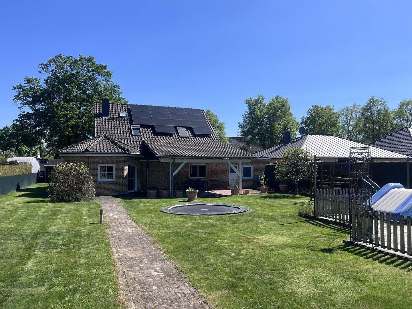 house for sale, 170 m², Fredersdorf-Vogelsdorf, Brandenburg house for sale, 170 m², Fredersdorf-Vogelsdorf, Brandenburg