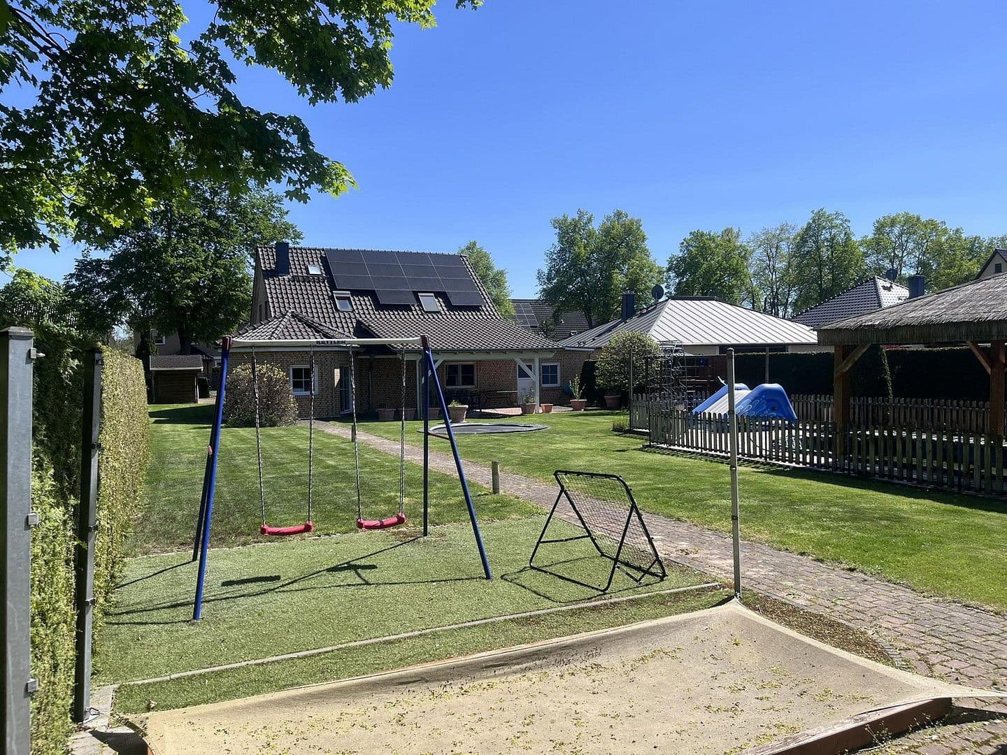 house for sale, 170 m², Fredersdorf-Vogelsdorf, Brandenburg house for sale, 170 m², Fredersdorf-Vogelsdorf, Brandenburg