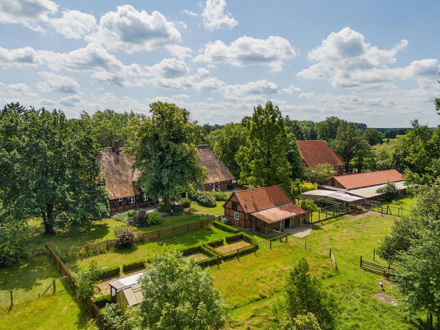 house for sale, 683 m², Bleckede, Lower Saxony house for sale, 683 m², Bleckede, Lower Saxony