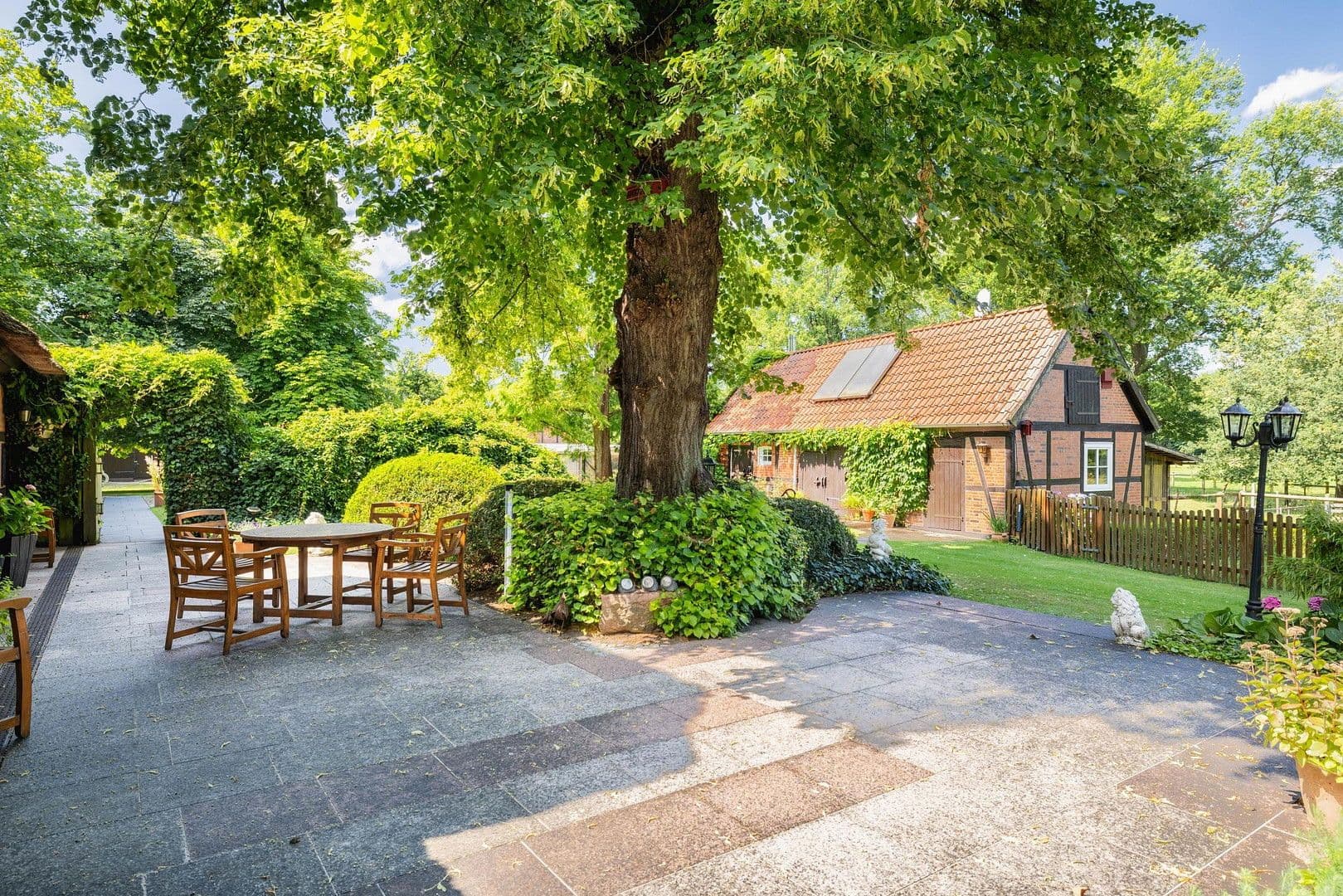 house for sale, 683 m², Bleckede, Lower Saxony house for sale, 683 m², Bleckede, Lower Saxony