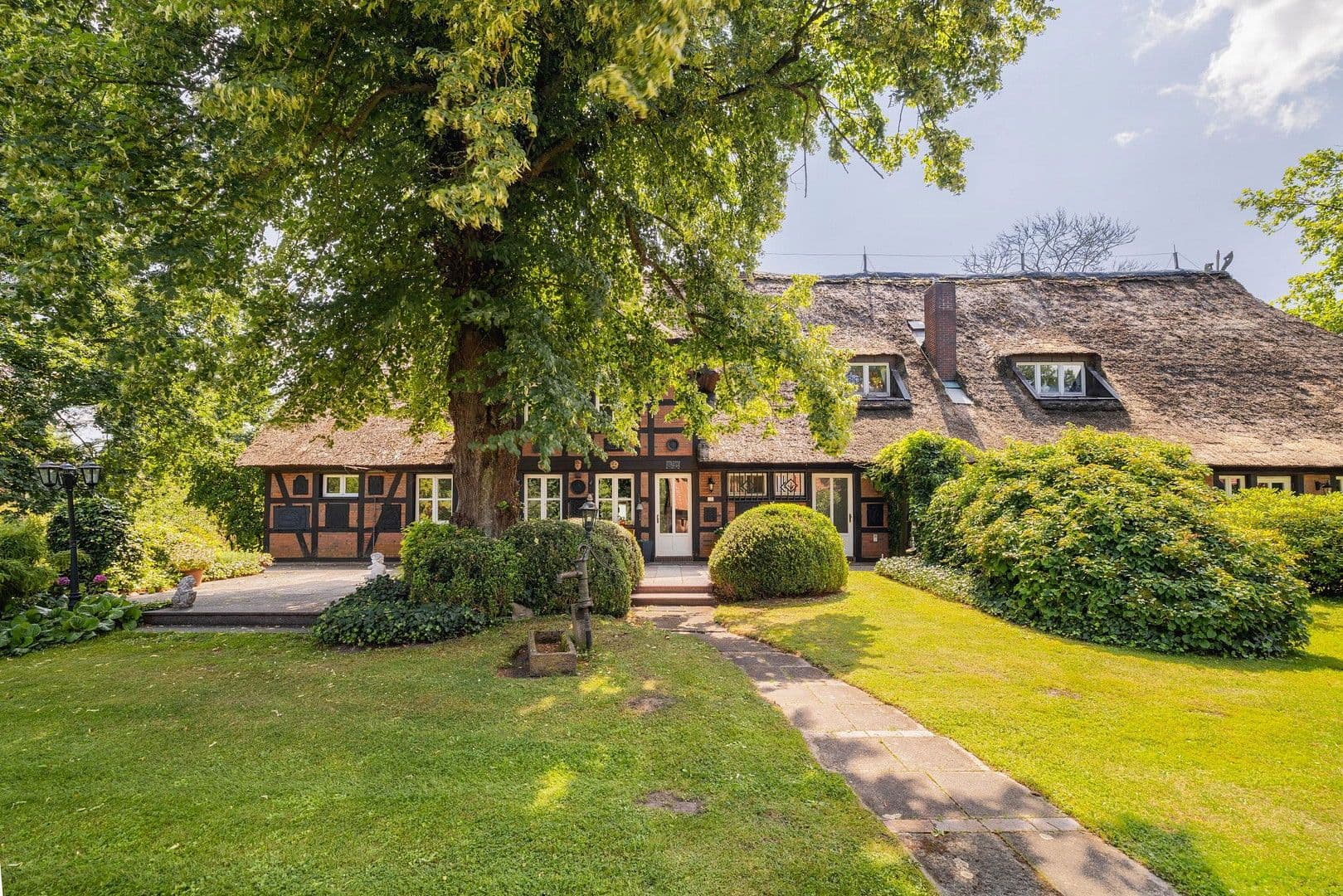 house for sale, 683 m², Bleckede, Lower Saxony house for sale, 683 m², Bleckede, Lower Saxony