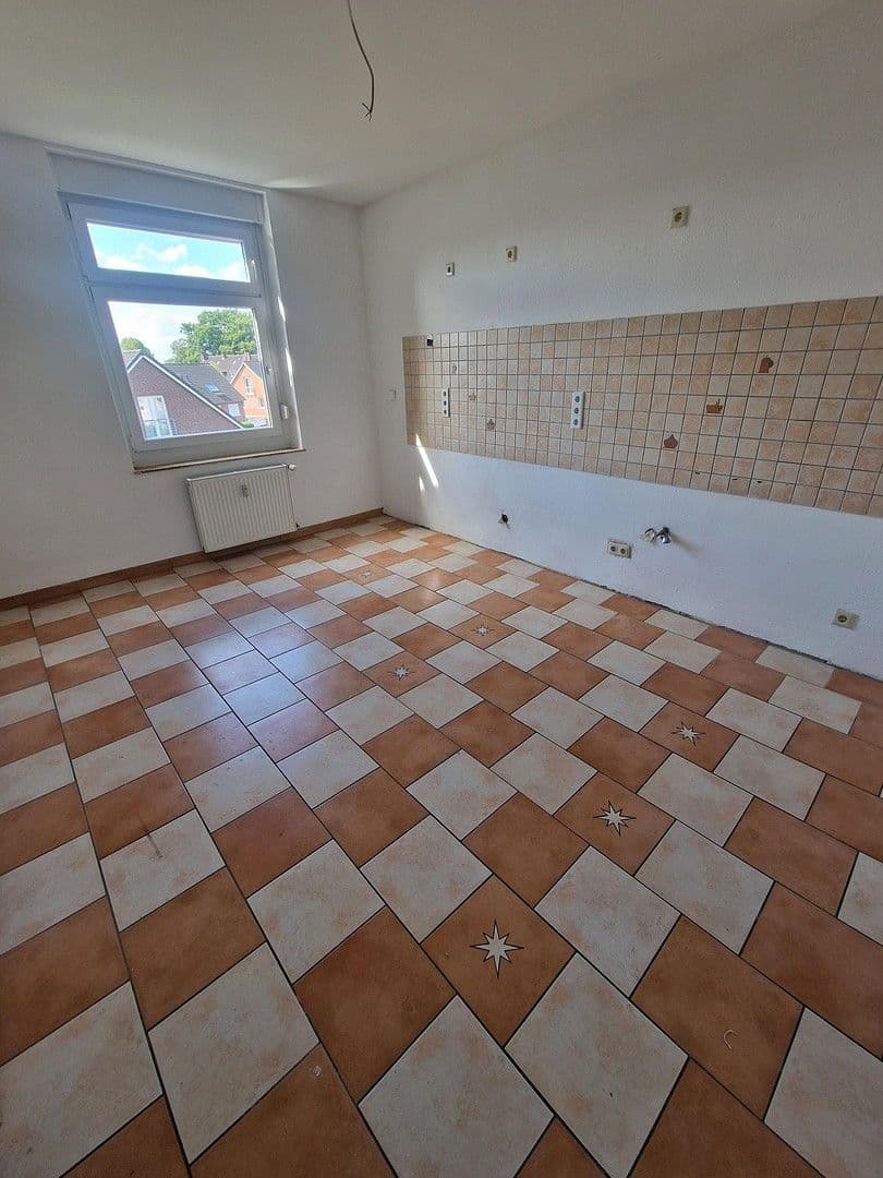 1 bedroom with open-plan kitchen flat to rent, 80 m², Essen, North Rhine-Westphalia 1 bedroom with open-plan kitchen flat to rent, 80 m², Essen, North Rhine-Westphalia