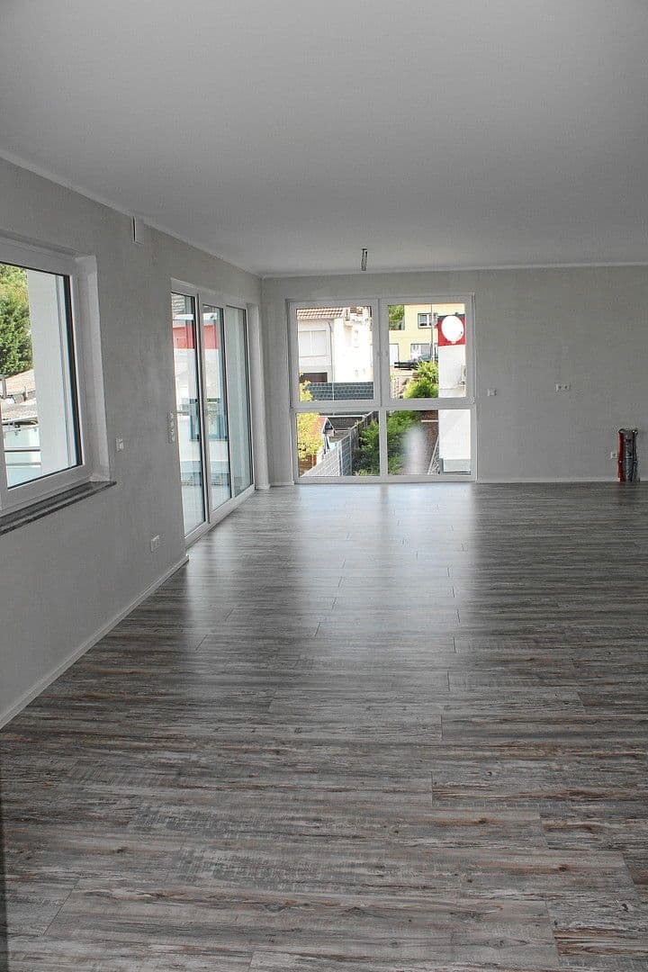 3 bedroom flat to rent, 94 m², Domblick 61, Königswinter, North Rhine-Westphalia 3 bedroom flat to rent, 94 m², Domblick 61, Königswinter, North Rhine-Westphalia