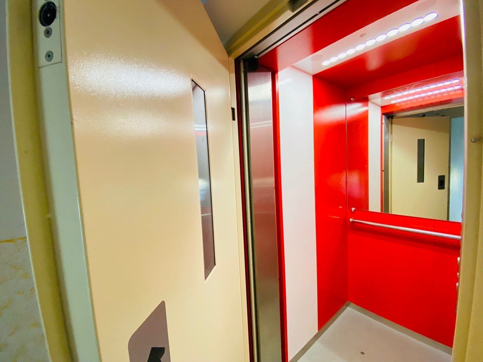 3 bedroom with open-plan kitchen flat to rent, 90 m², Hlavní třída, Ostrava, Moravskoslezský Region 3 bedroom with open-plan kitchen flat to rent, 90 m², Hlavní třída, Ostrava, Moravskoslezský Region