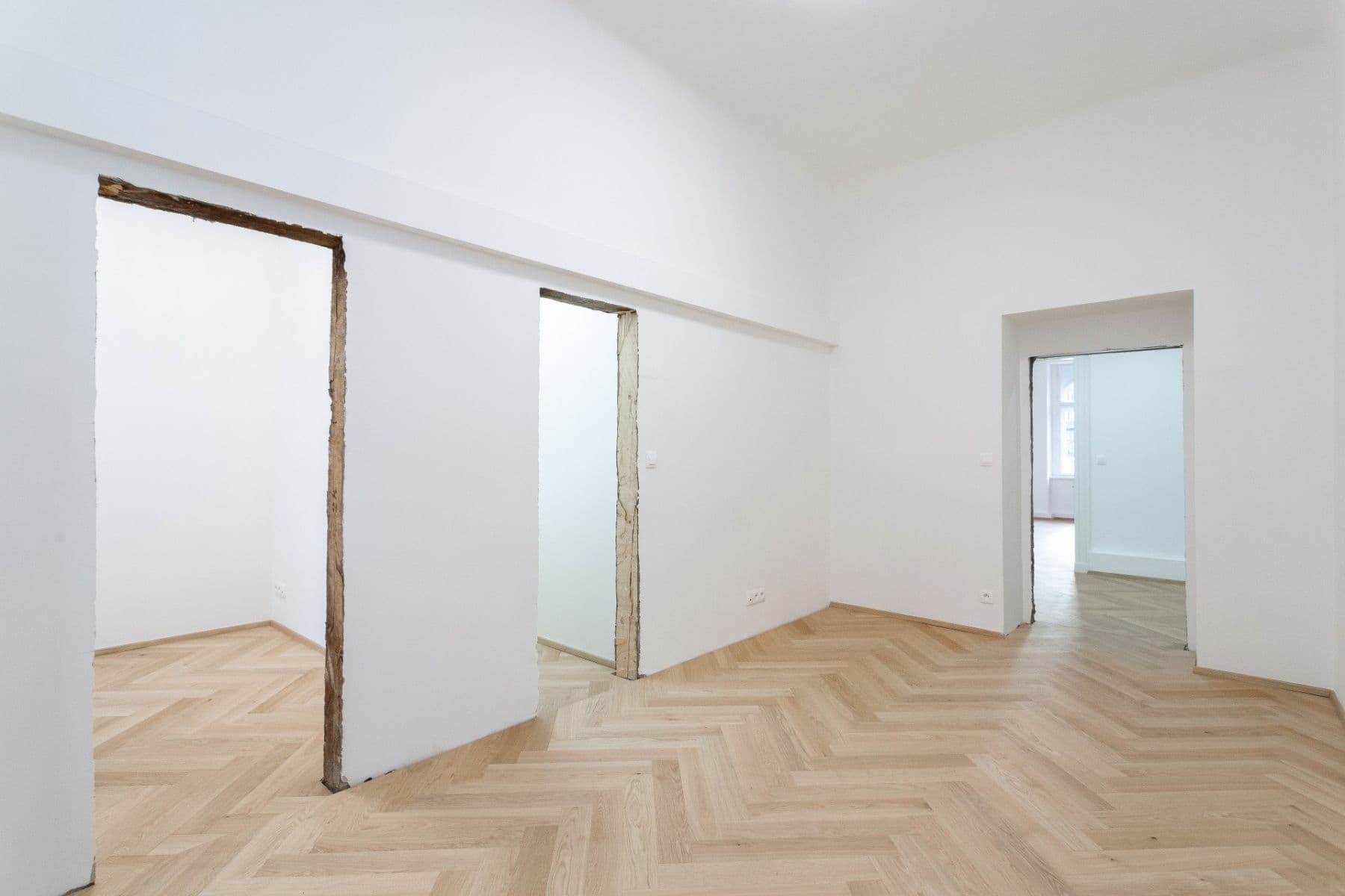 3 bedroom with open-plan kitchen flat for sale, 95 m², Dukelských hrdinů, Prague, Prague 3 bedroom with open-plan kitchen flat for sale, 95 m², Dukelských hrdinů, Prague, Prague