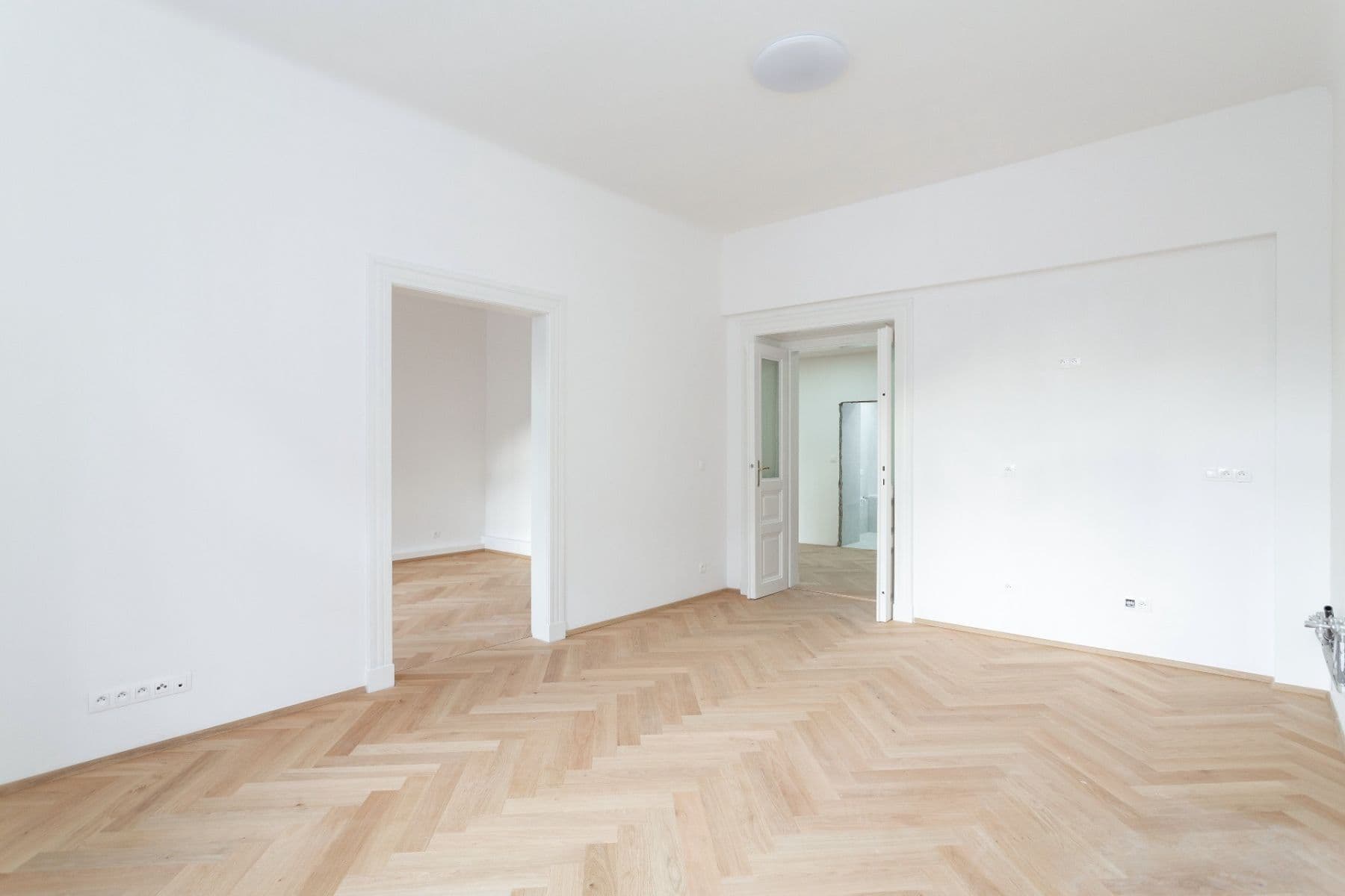 3 bedroom with open-plan kitchen flat for sale, 95 m², Dukelských hrdinů, Prague, Prague 3 bedroom with open-plan kitchen flat for sale, 95 m², Dukelských hrdinů, Prague, Prague