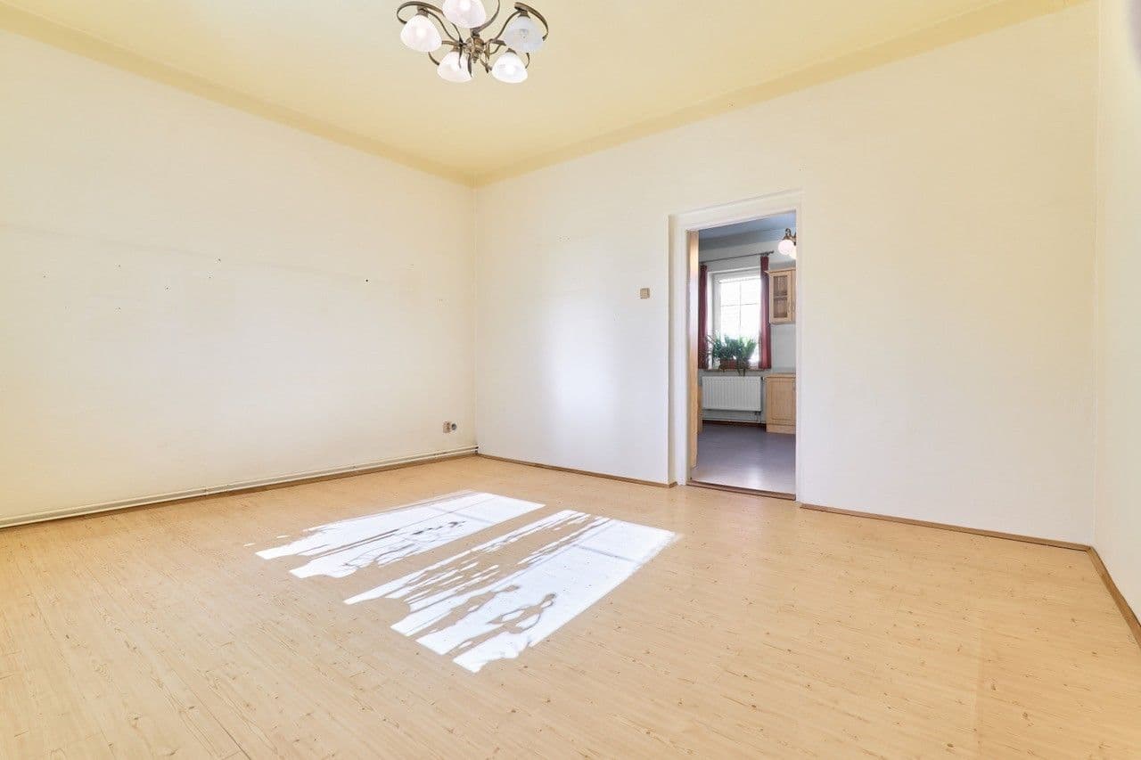 3 bedroom flat to rent, 89 m², Nerudova, Karlovy Vary, Karlovarský Region 3 bedroom flat to rent, 89 m², Nerudova, Karlovy Vary, Karlovarský Region