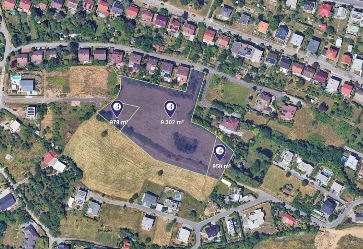 plot for sale, 11,240 m², Zlín, Zlínský Region plot for sale, 11,240 m², Zlín, Zlínský Region