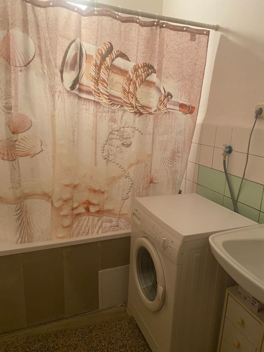 2 bedroom flat to rent, 56 m², Počátecká, Prague, Prague 2 bedroom flat to rent, 56 m², Počátecká, Prague, Prague