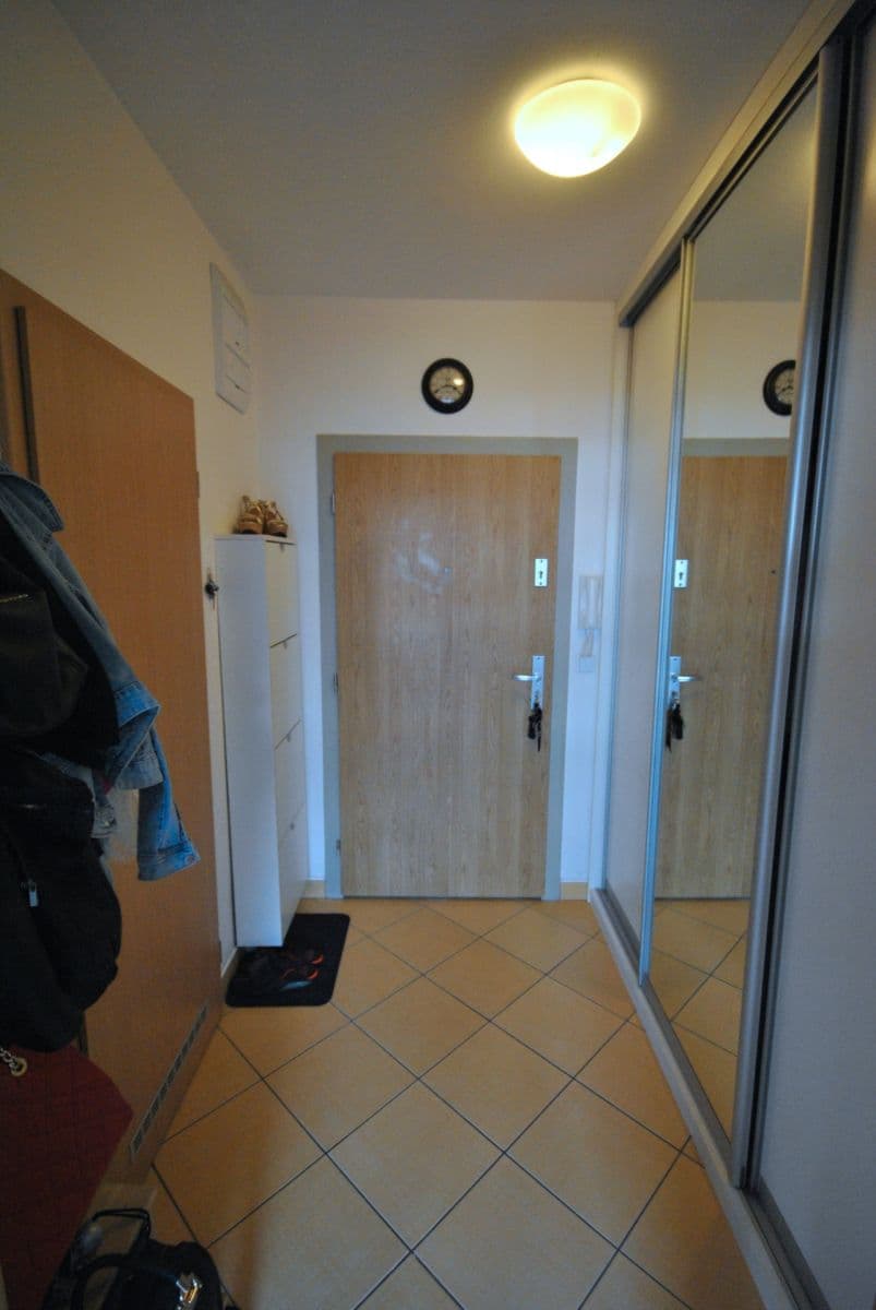 Studio flat to rent, 36 m², U Měšťanského pivovaru, Prague, Prague Studio flat to rent, 36 m², U Měšťanského pivovaru, Prague, Prague