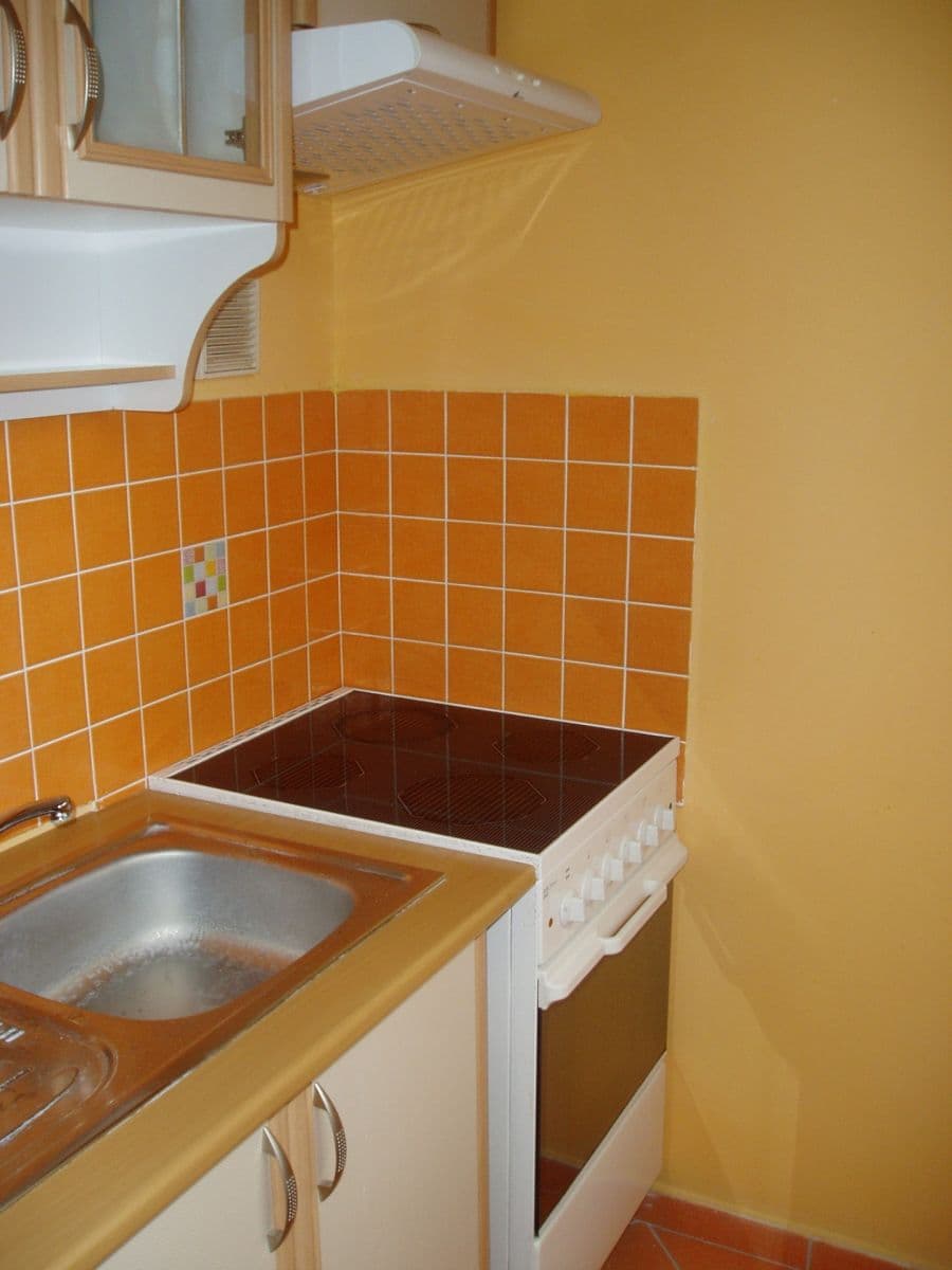 Studio flat to rent, 29 m², Varnsdorfská, Prague, Prague Studio flat to rent, 29 m², Varnsdorfská, Prague, Prague