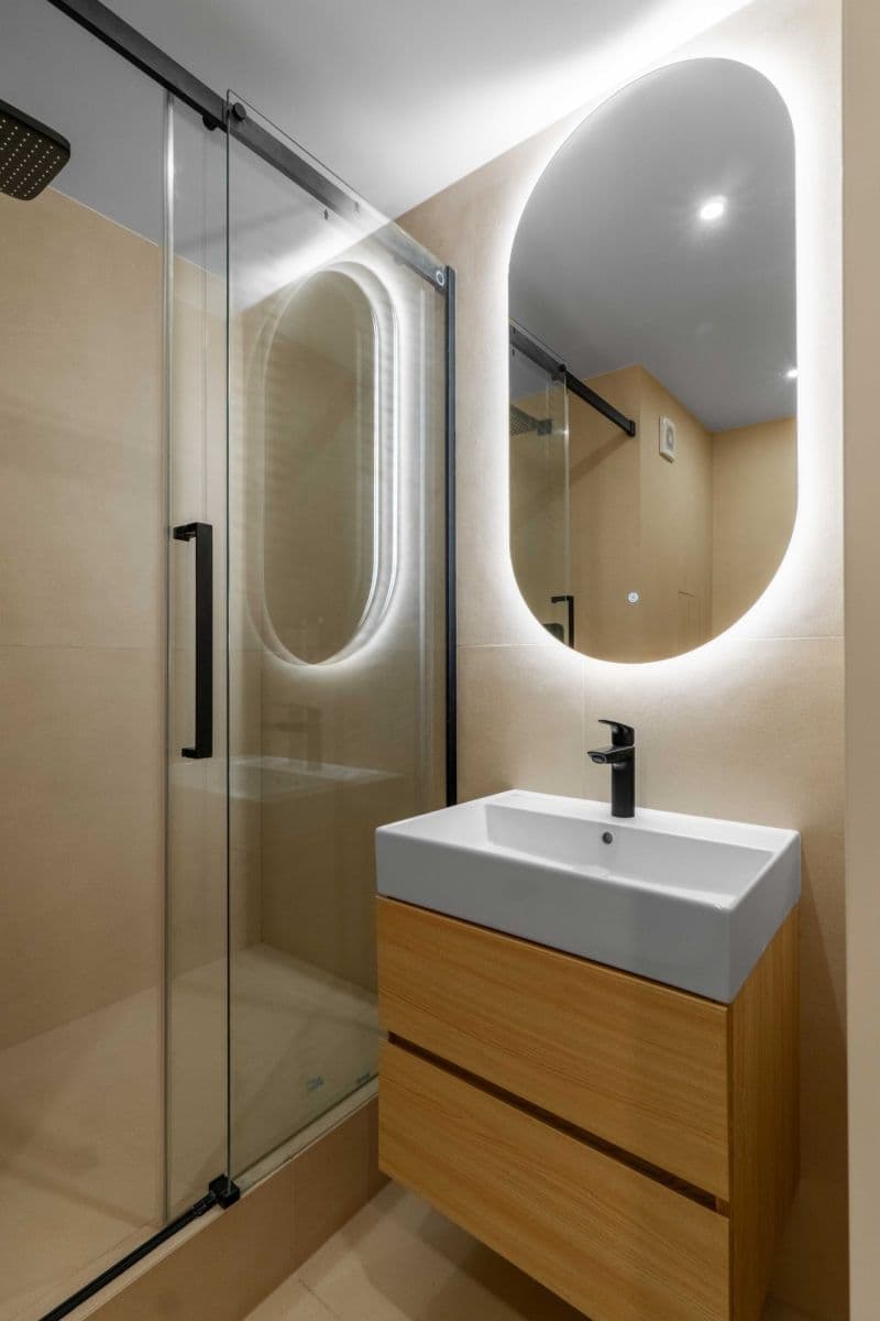 4 bedroom with open-plan kitchen flat for sale, 95 m², Pražského, Prague, Prague 4 bedroom with open-plan kitchen flat for sale, 95 m², Pražského, Prague, Prague