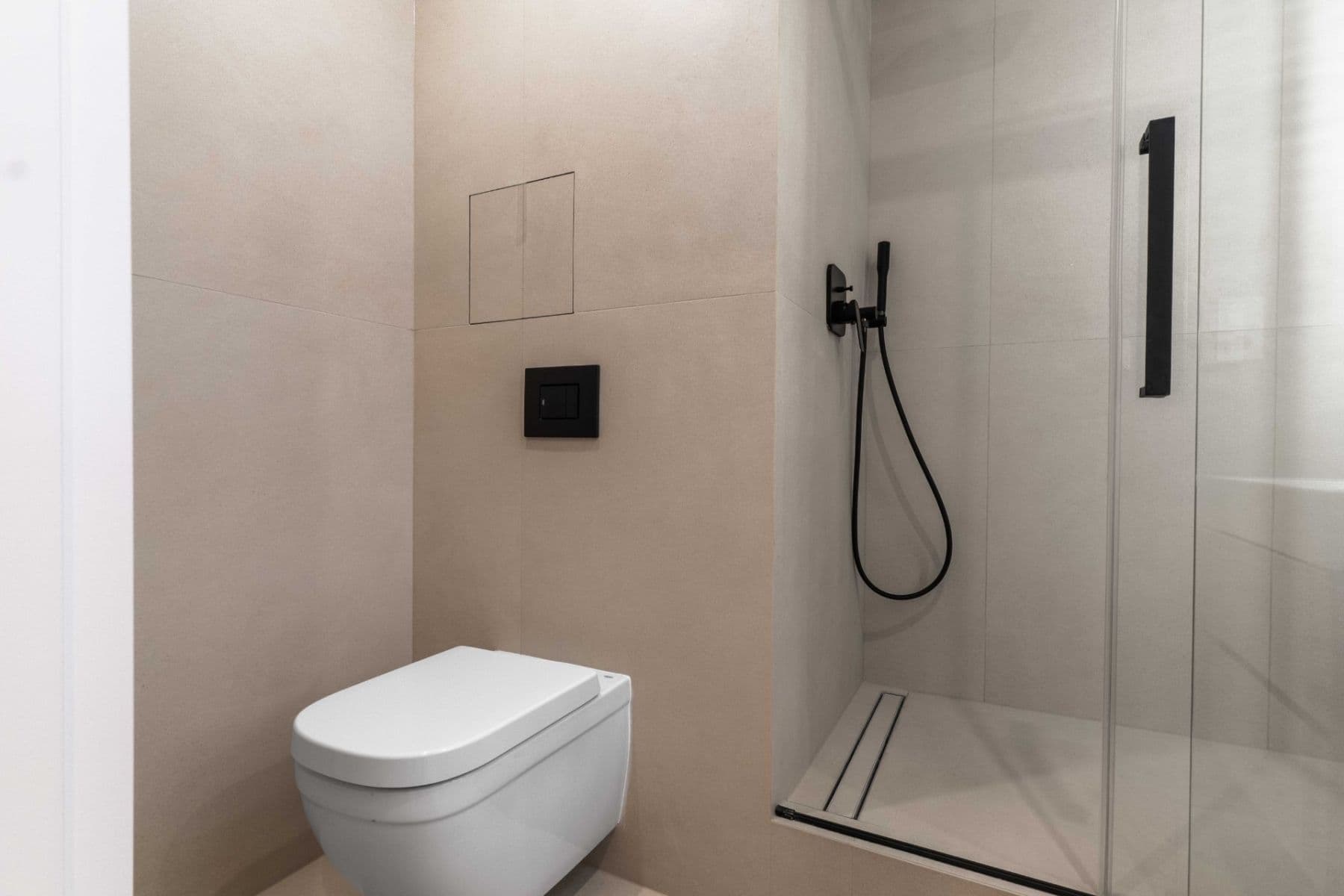 4 bedroom with open-plan kitchen flat for sale, 95 m², Pražského, Prague, Prague 4 bedroom with open-plan kitchen flat for sale, 95 m², Pražského, Prague, Prague