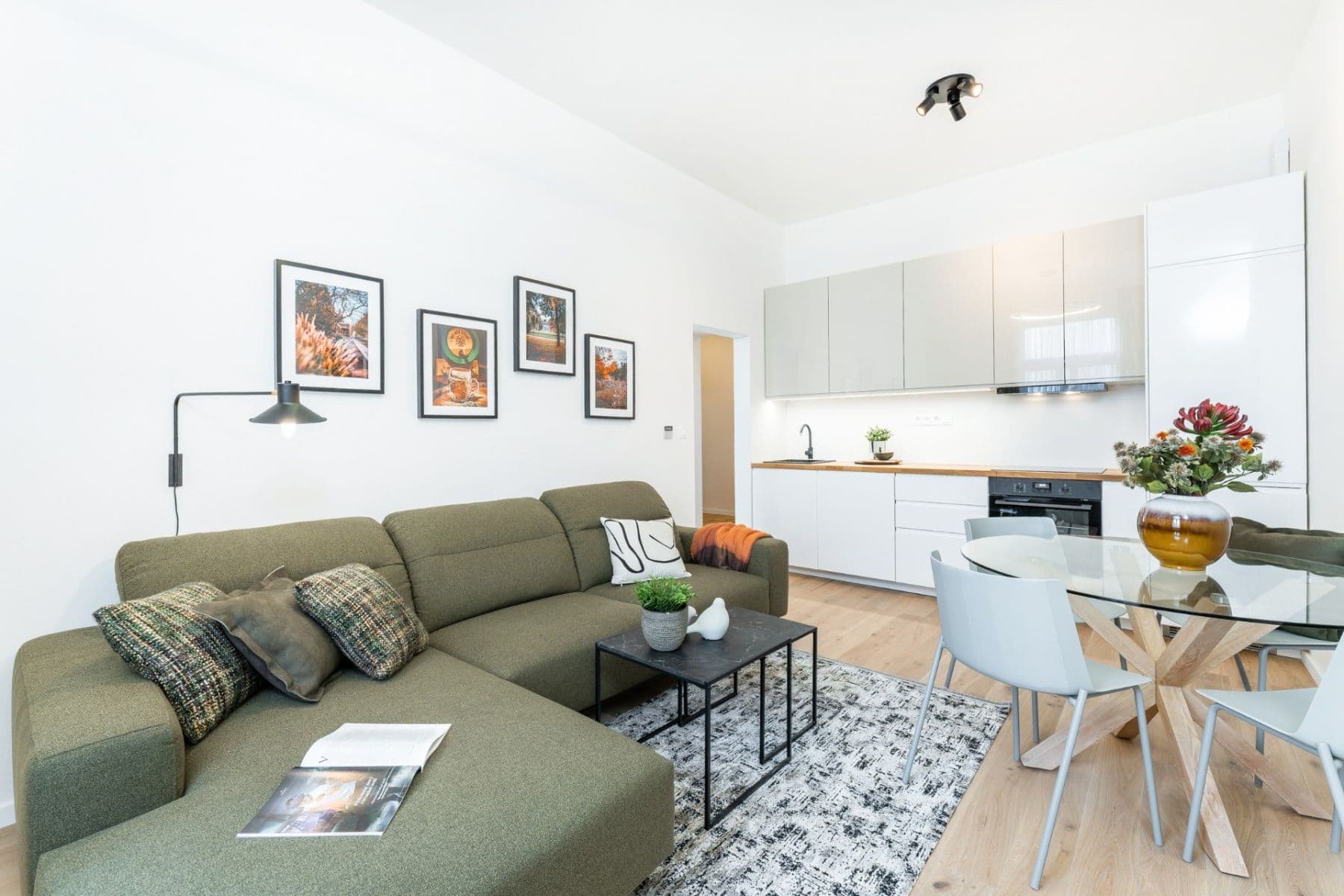 1 bedroom with open-plan kitchen flat for sale, 50 m², U Křížku, Prague, Prague 1 bedroom with open-plan kitchen flat for sale, 50 m², U Křížku, Prague, Prague