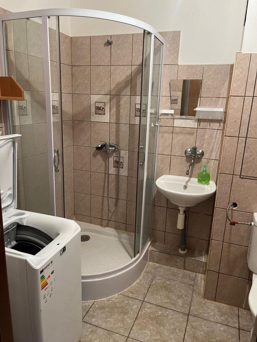 1 bedroom with open-plan kitchen flat for sale, 43 m², Moravcova, Kolín, Středočeský Region 1 bedroom with open-plan kitchen flat for sale, 43 m², Moravcova, Kolín, Středočeský Region