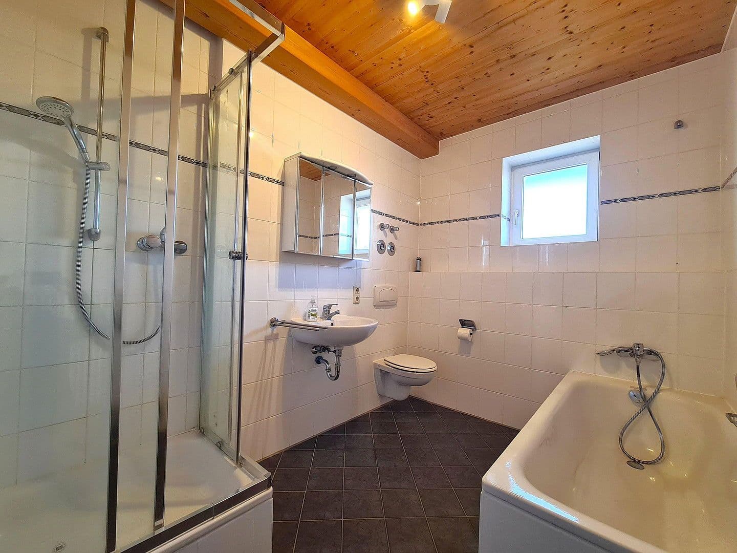 4 bedroom flat to rent, 115 m², Lincolnstraße 6a, Augsburg, Bavaria 4 bedroom flat to rent, 115 m², Lincolnstraße 6a, Augsburg, Bavaria