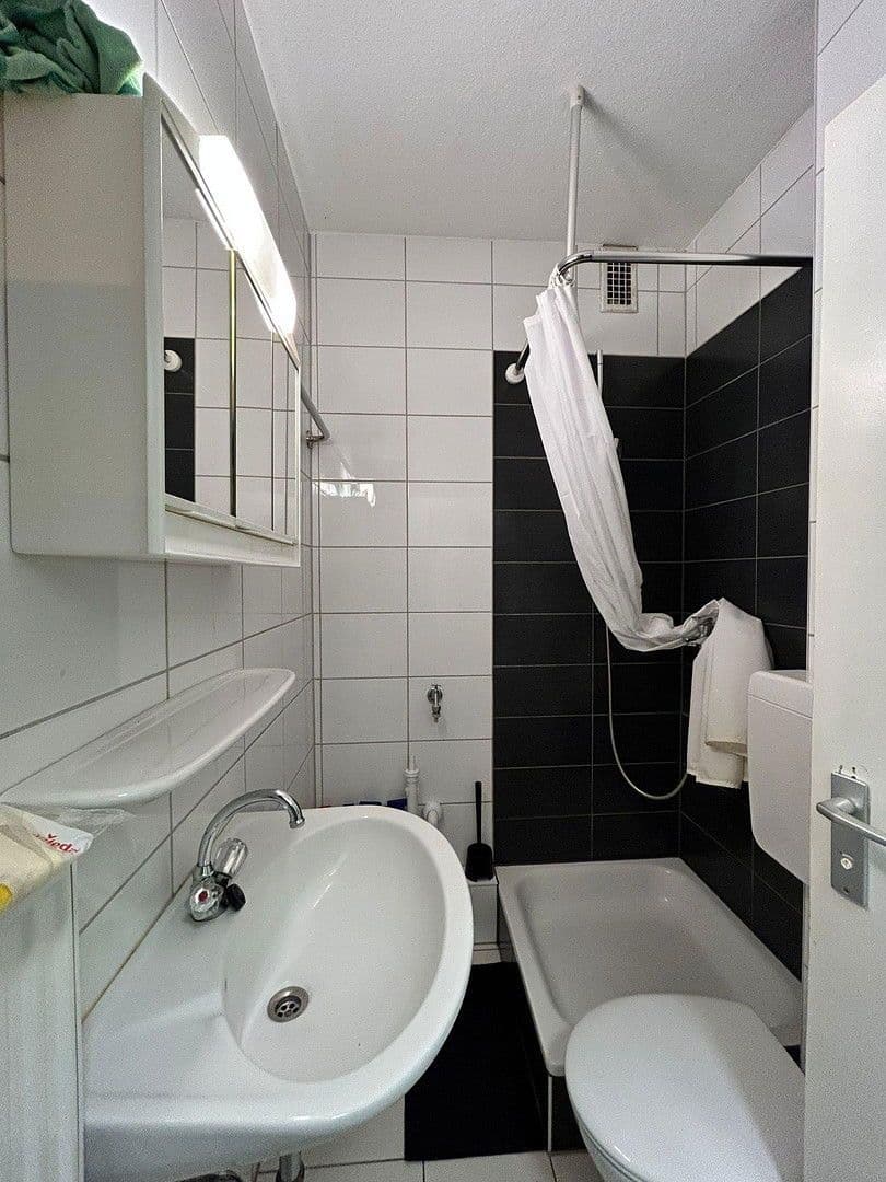 1 bedroom flat to rent, 30 m², Kronberger Straße 7, Frankfurt am Main, Hesse 1 bedroom flat to rent, 30 m², Kronberger Straße 7, Frankfurt am Main, Hesse