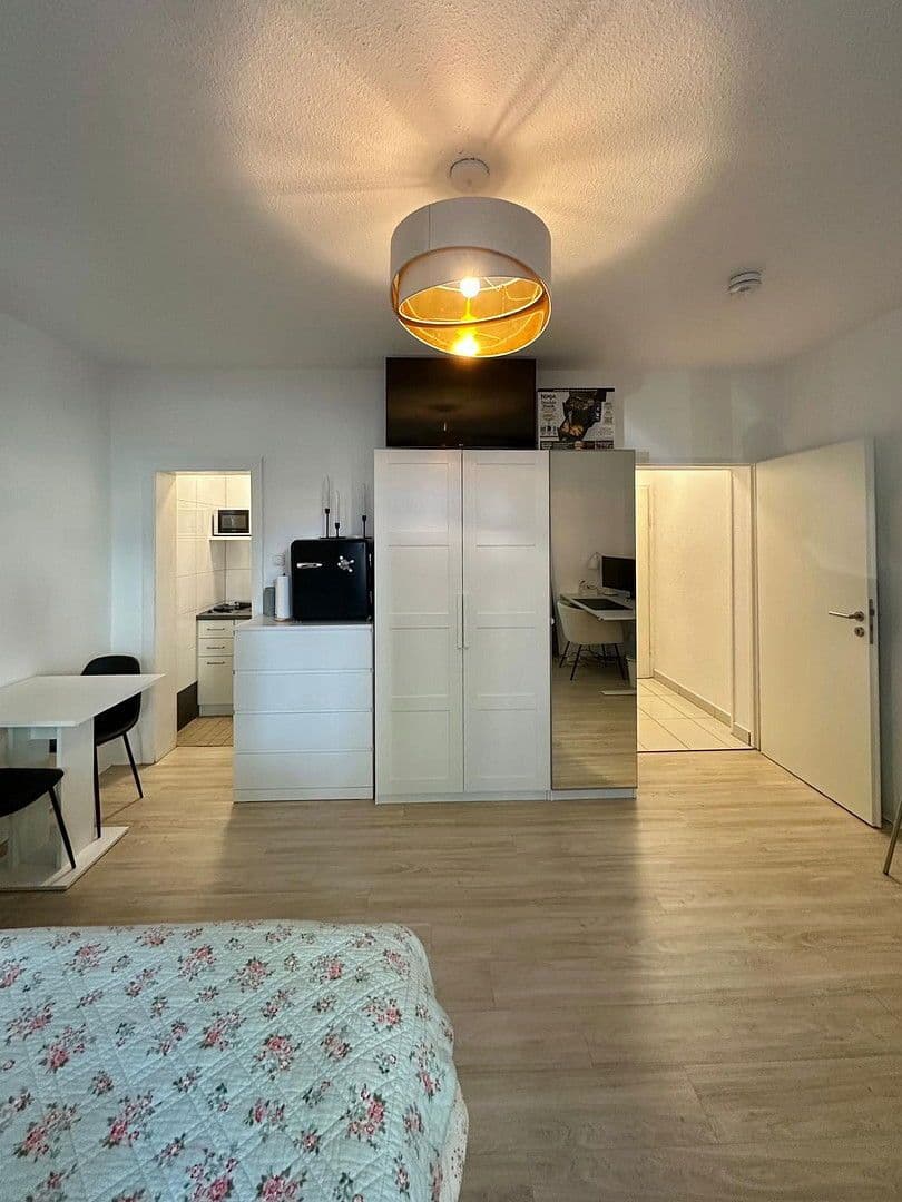 1 bedroom flat to rent, 30 m², Kronberger Straße 7, Frankfurt am Main, Hesse 1 bedroom flat to rent, 30 m², Kronberger Straße 7, Frankfurt am Main, Hesse