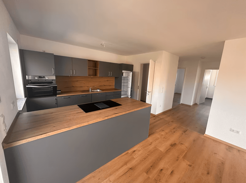 4 bedroom flat to rent, 118 m², Austr. 2, Wernberg-Köblitz, Bavaria 4 bedroom flat to rent, 118 m², Austr. 2, Wernberg-Köblitz, Bavaria