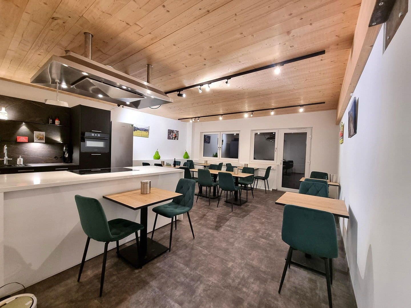 office to rent, 400 m², Murnau am Staffelsee, Bavaria office to rent, 400 m², Murnau am Staffelsee, Bavaria