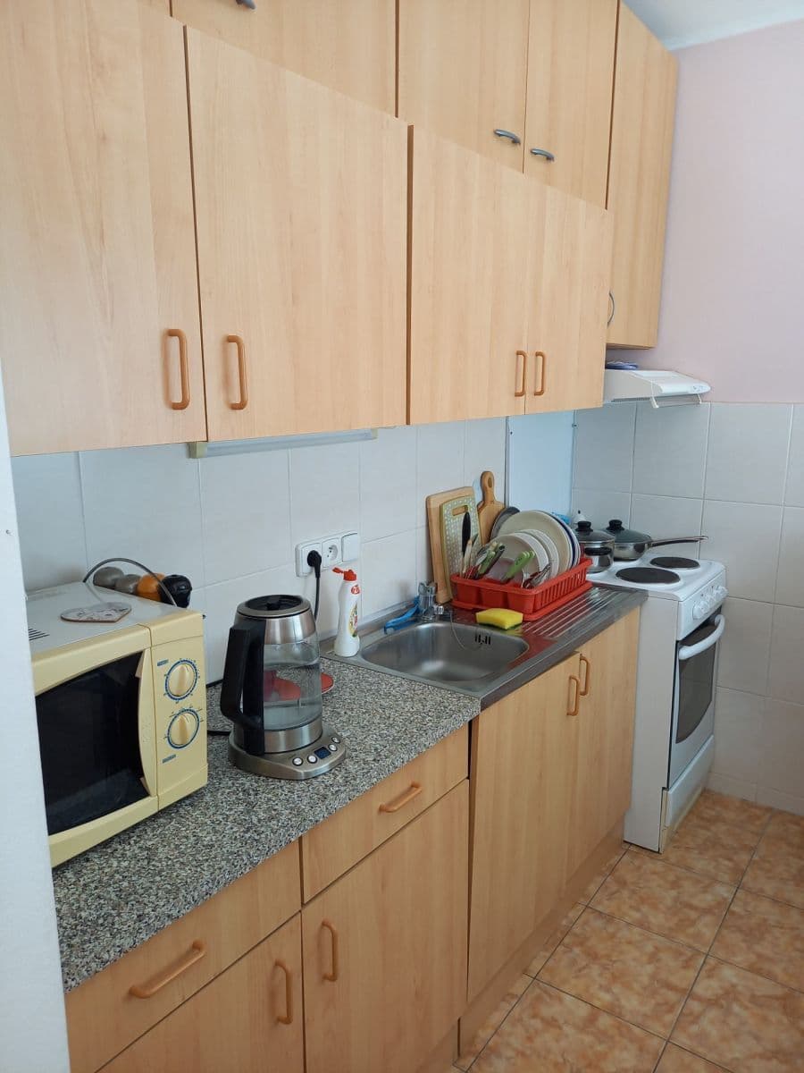 1 bedroom flat to rent, 35 m², Kojetická, Neratovice, Středočeský Region 1 bedroom flat to rent, 35 m², Kojetická, Neratovice, Středočeský Region