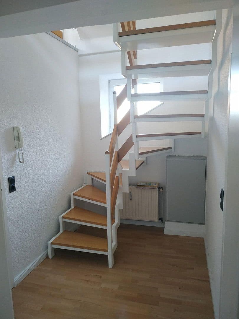 1 bedroom with open-plan kitchen flat to rent, 102 m², Rektoratsstraße 20, Krefeld, North Rhine-Westphalia 1 bedroom with open-plan kitchen flat to rent, 102 m², Rektoratsstraße 20, Krefeld, North Rhine-Westphalia