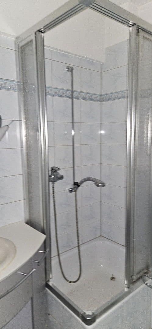 1 bedroom with open-plan kitchen flat to rent, 65 m², Alte Bahnhofstraße 174, Bochum, North Rhine-Westphalia 1 bedroom with open-plan kitchen flat to rent, 65 m², Alte Bahnhofstraße 174, Bochum, North Rhine-Westphalia