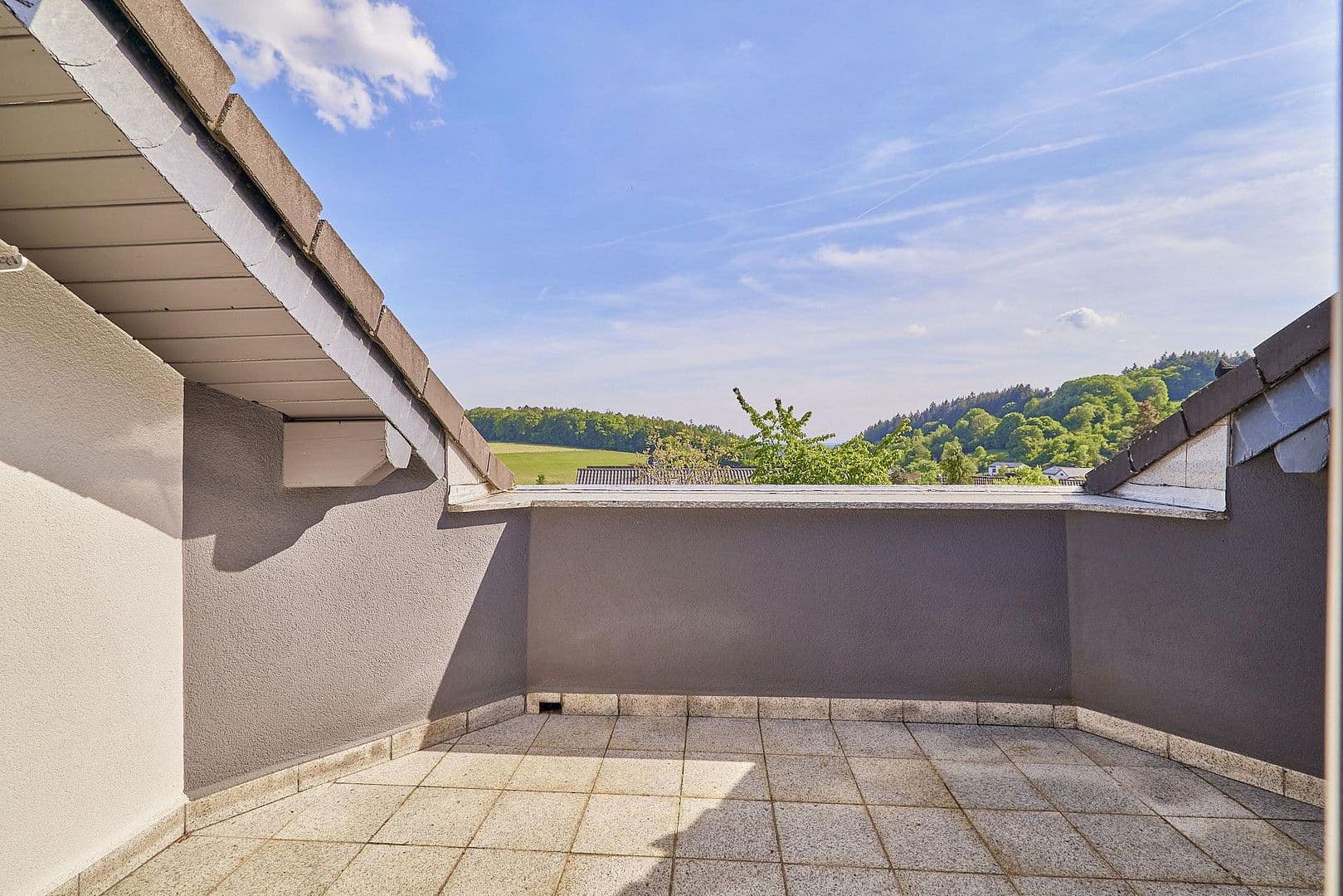 house to rent, 230 m², Im Langenmorgen 2, Neckarsteinach, Hesse house to rent, 230 m², Im Langenmorgen 2, Neckarsteinach, Hesse