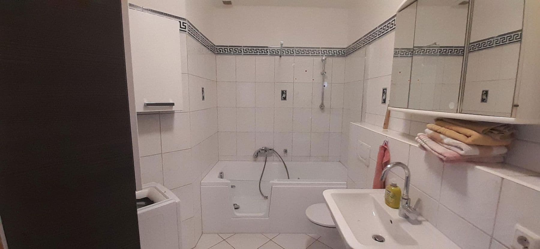 2 bedroom flat to rent, 68 m², Gärtnerstr. 24-26, Duisburg, North Rhine-Westphalia 2 bedroom flat to rent, 68 m², Gärtnerstr. 24-26, Duisburg, North Rhine-Westphalia