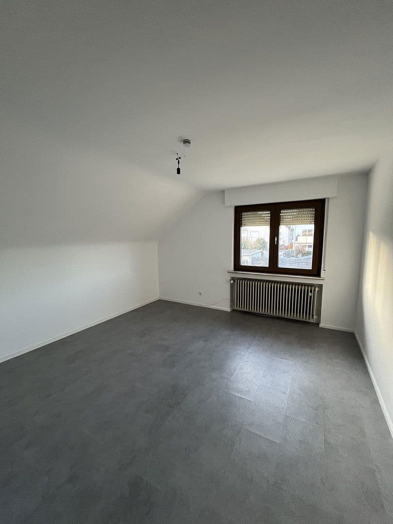 1 bedroom with open-plan kitchen flat to rent, 78 m², Mainhausen, Hesse 1 bedroom with open-plan kitchen flat to rent, 78 m², Mainhausen, Hesse