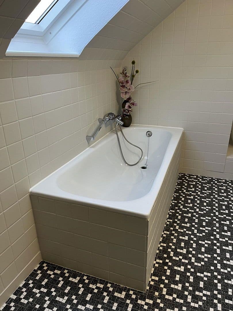 1 bedroom with open-plan kitchen flat to rent, 78 m², Mainhausen, Hesse 1 bedroom with open-plan kitchen flat to rent, 78 m², Mainhausen, Hesse