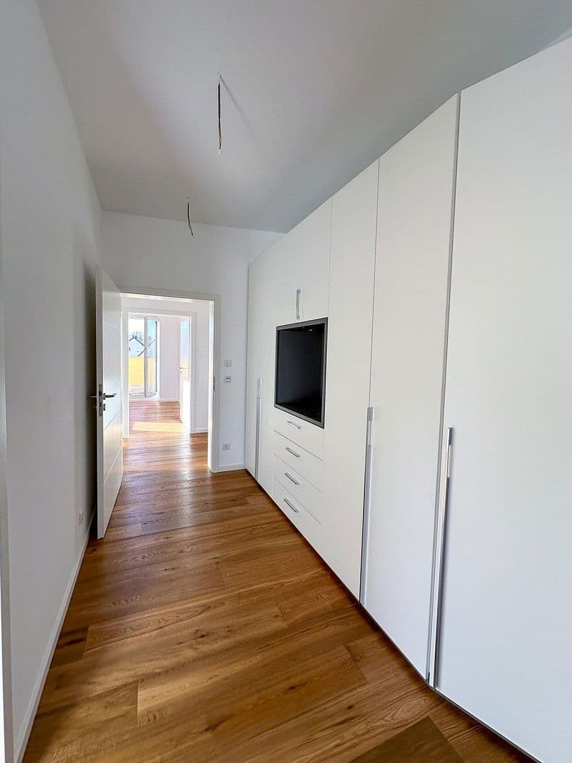 2 bedroom with open-plan kitchen flat for sale, 119 m², Seligenstadt, Hesse 2 bedroom with open-plan kitchen flat for sale, 119 m², Seligenstadt, Hesse