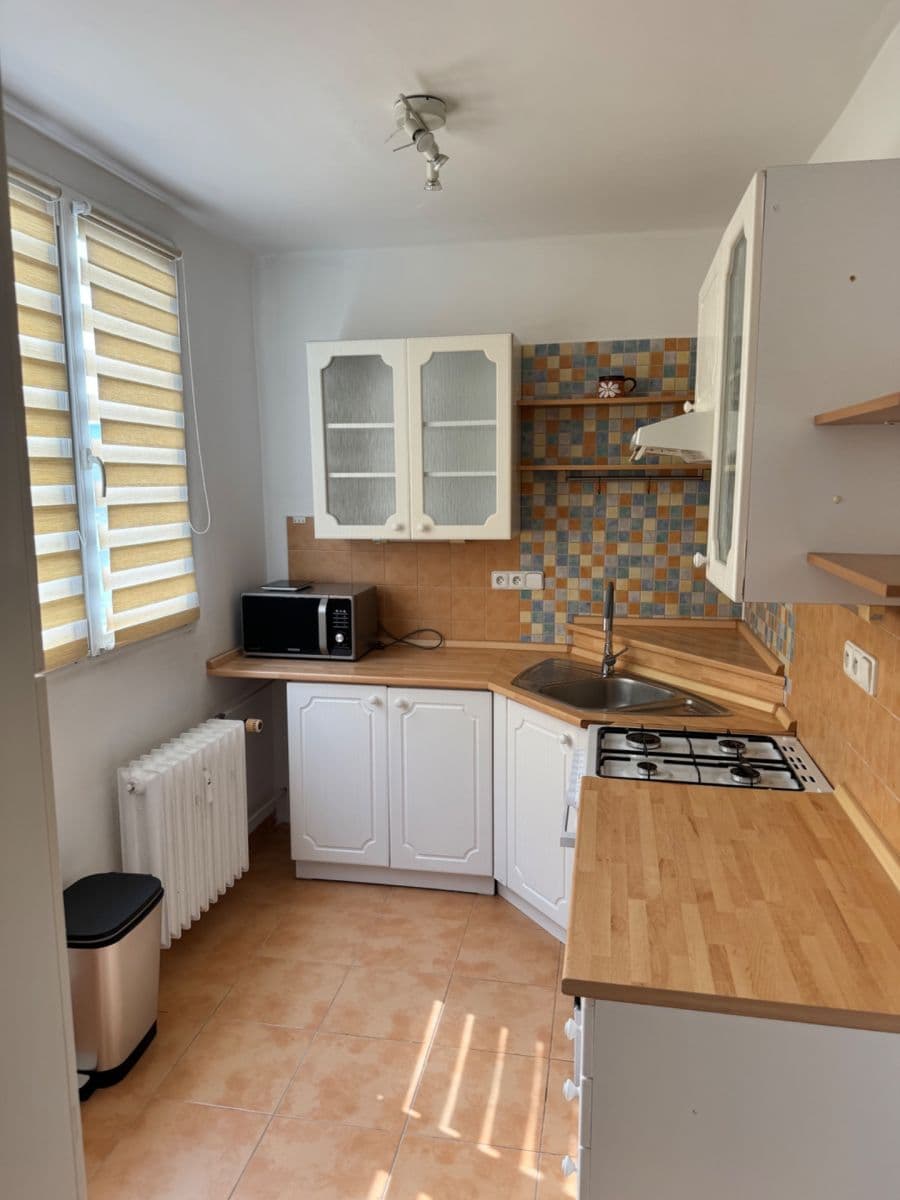 2 bedroom with open-plan kitchen flat to rent, 72 m², Jičínská, Mladá Boleslav, Středočeský Region 2 bedroom with open-plan kitchen flat to rent, 72 m², Jičínská, Mladá Boleslav, Středočeský Region